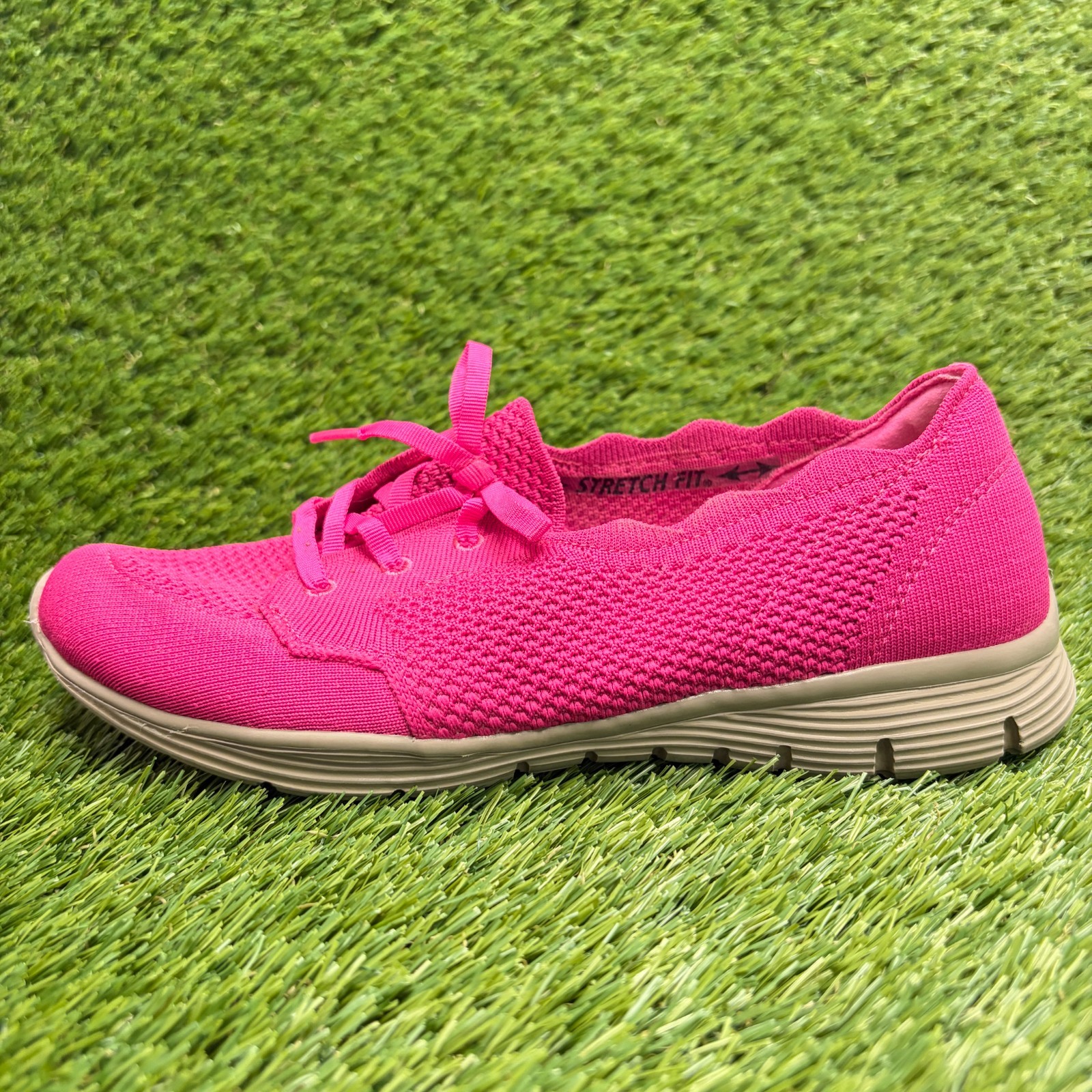 Skechers Seager Knit Womens Size 8.5 Pink Casual Walking Slip On Shoes Sneakers