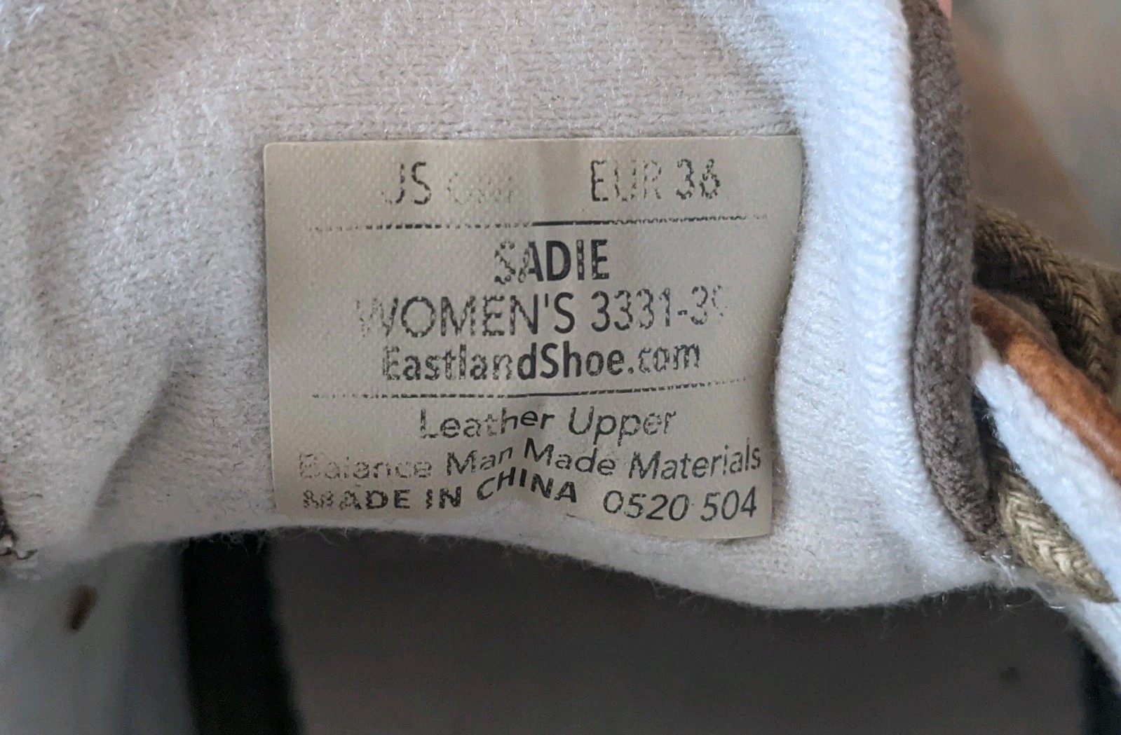 Eastland Women’s Sadie Saddle Shoe 3331-39 Suede Leather Olive/Dark Tan Brown 6M
