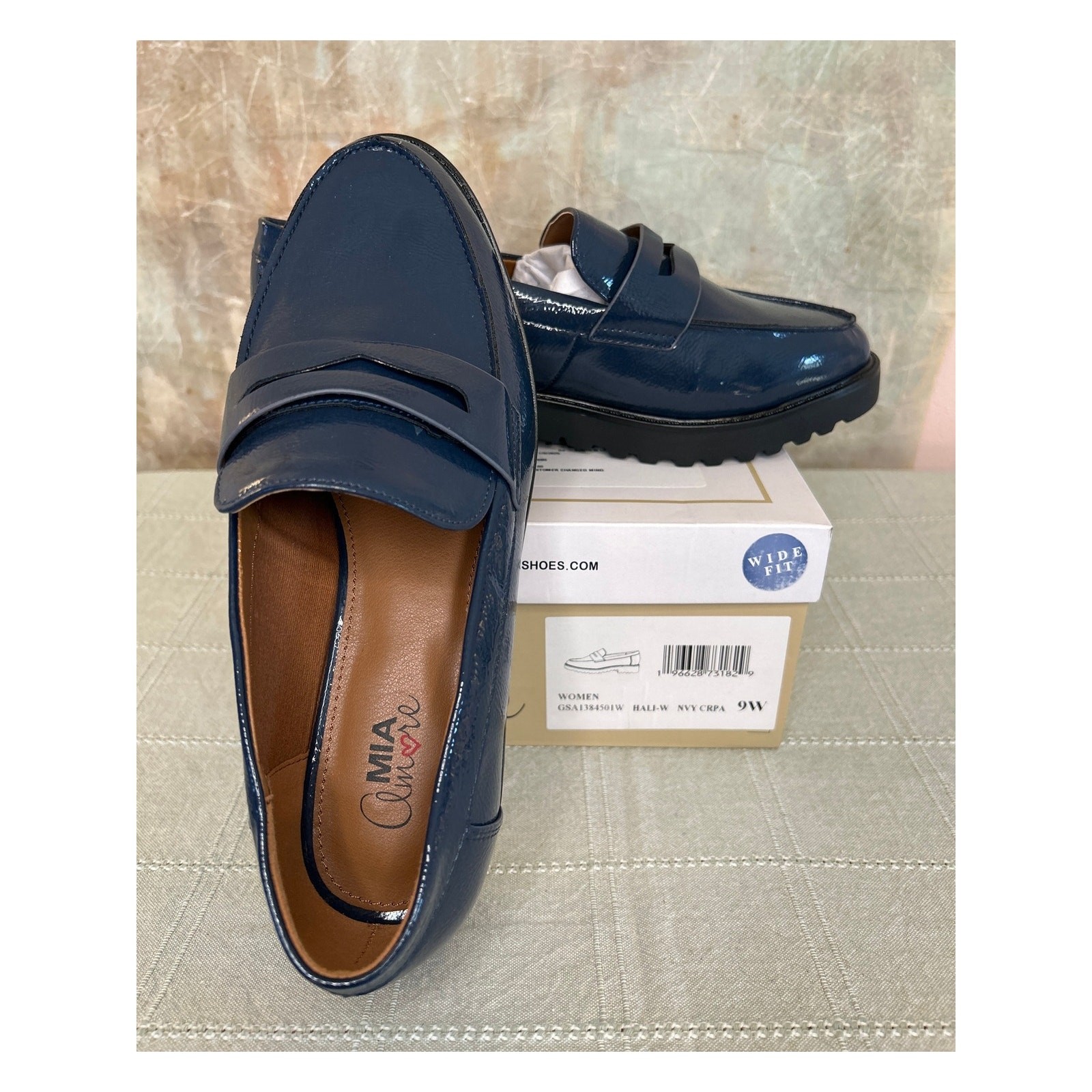 Mia Amore Hali Women’s Chunky Lug Sole Penny Loafer Navy Blue 9 Wide
