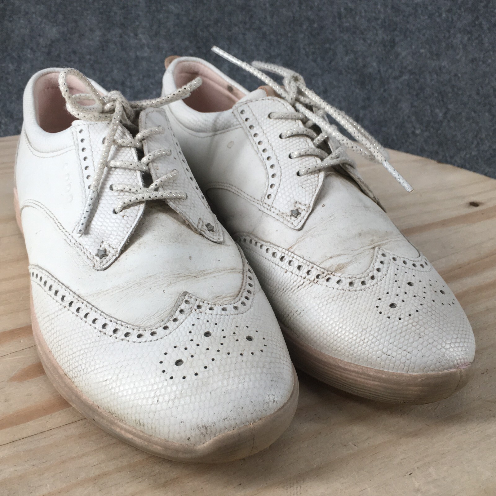 ECCO Shoes Womens 6.5 S-Classic Hydromax Wingtip Oxford Sneakers White Leather