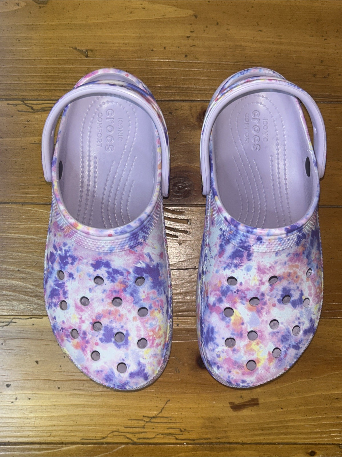 Crocs Classic Platform Clogs with a tie-dye pattern. Size 8