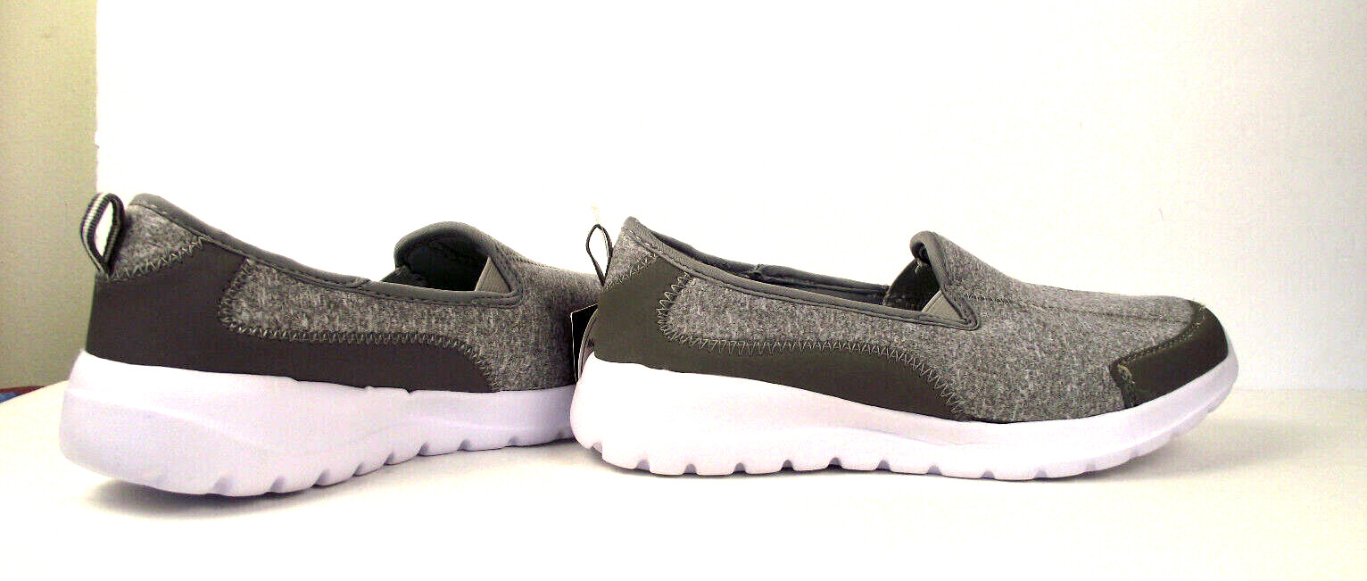 Athletic Works Women’s 9 Gray Memory Foam Slip On Shoes (I-23)