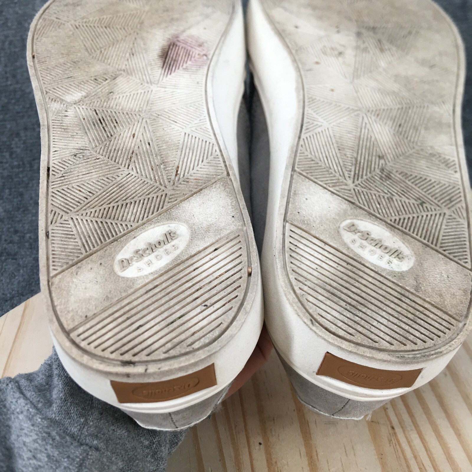 Dr Scholls Shoes Womens 7.5 W Nova Slip On Sneakers Gray Comfort Round Toe Low