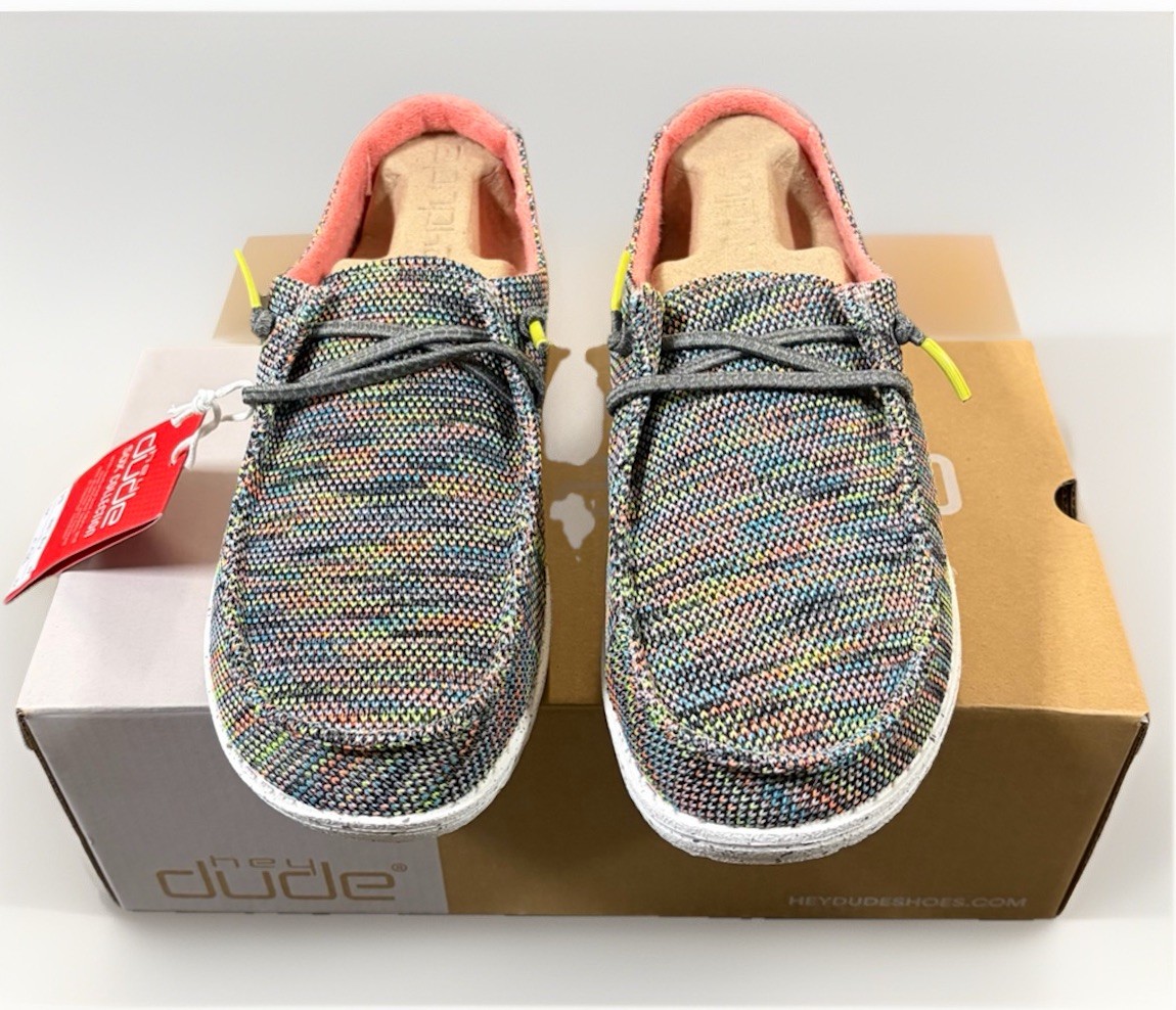 Hey Dude Women’s Wendy Sox Peacock Pink Loafers Size 6 ~NEW~
