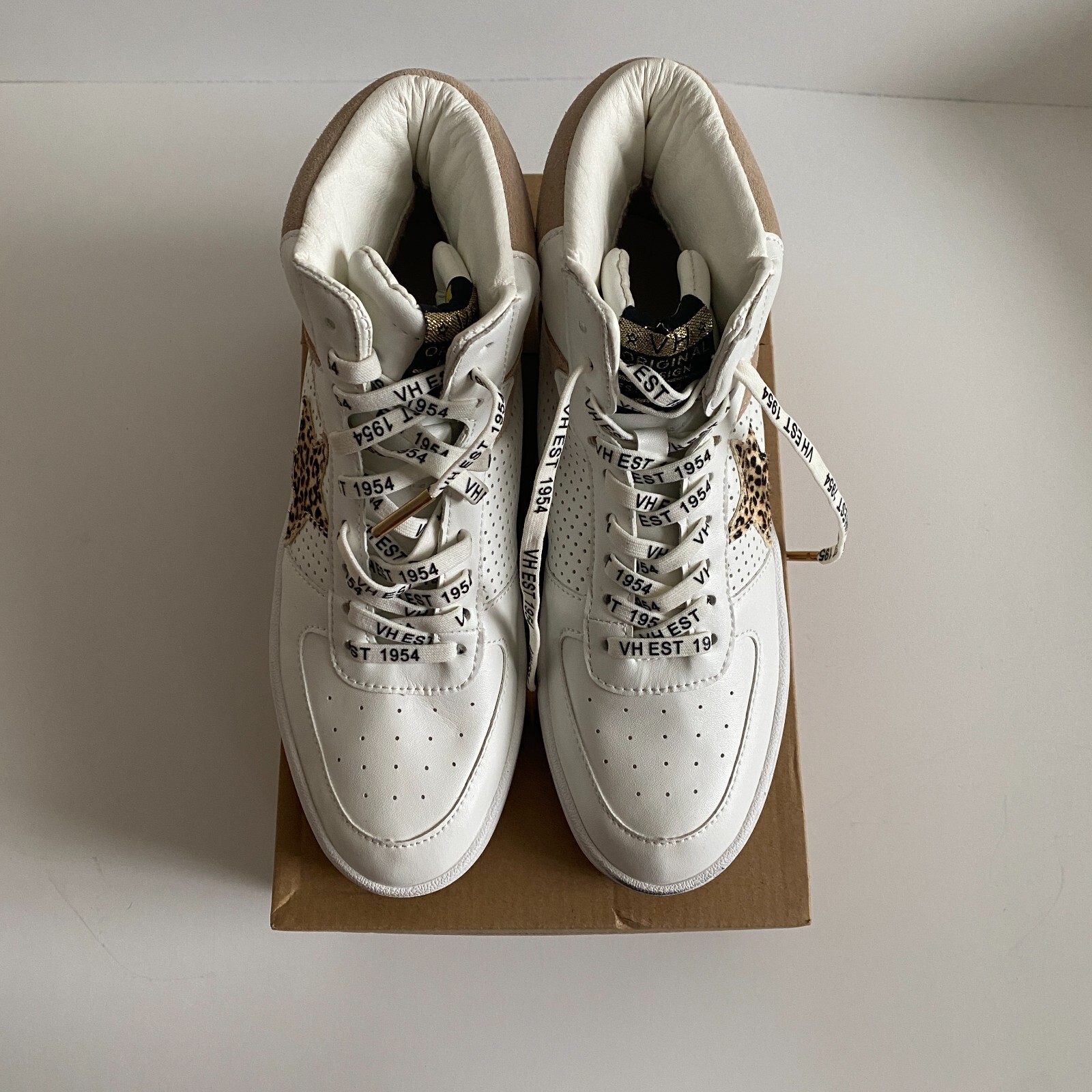NWT Vintage Havana Layup Tan Matt Glitter Multi High Top Sneakers Size 6 Fall