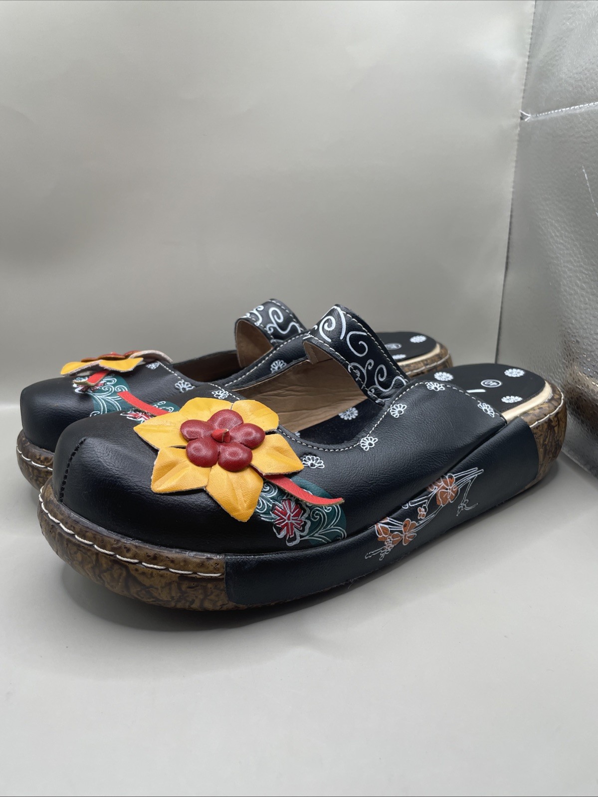 Boho Women’s Slip On Clogs Size 40 EUR Size US 9 Black with Yellow Flowers