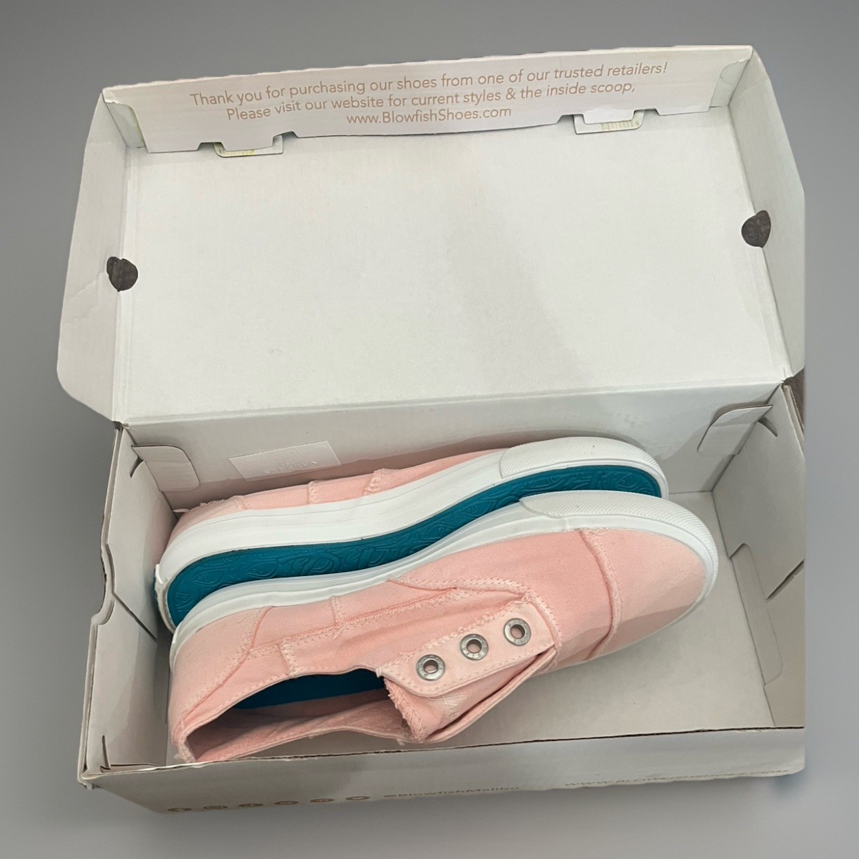 Blowfish Malibu Play Pink Slip On Laceless Sneakers Women’s Size 7.5 New In Box