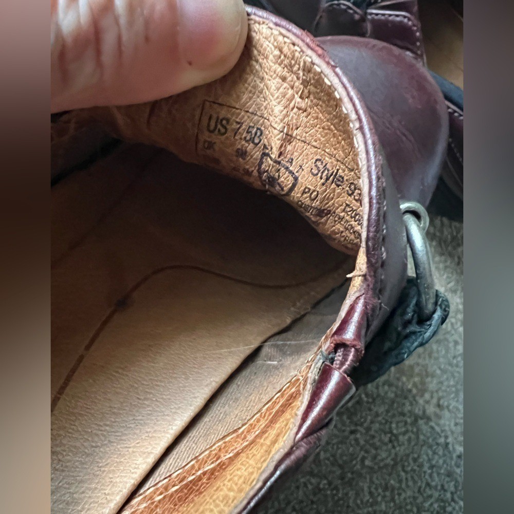 ARIAT 100% Leather Del Mar Slip On Clogs w/Horse Bit Detail – 7.5