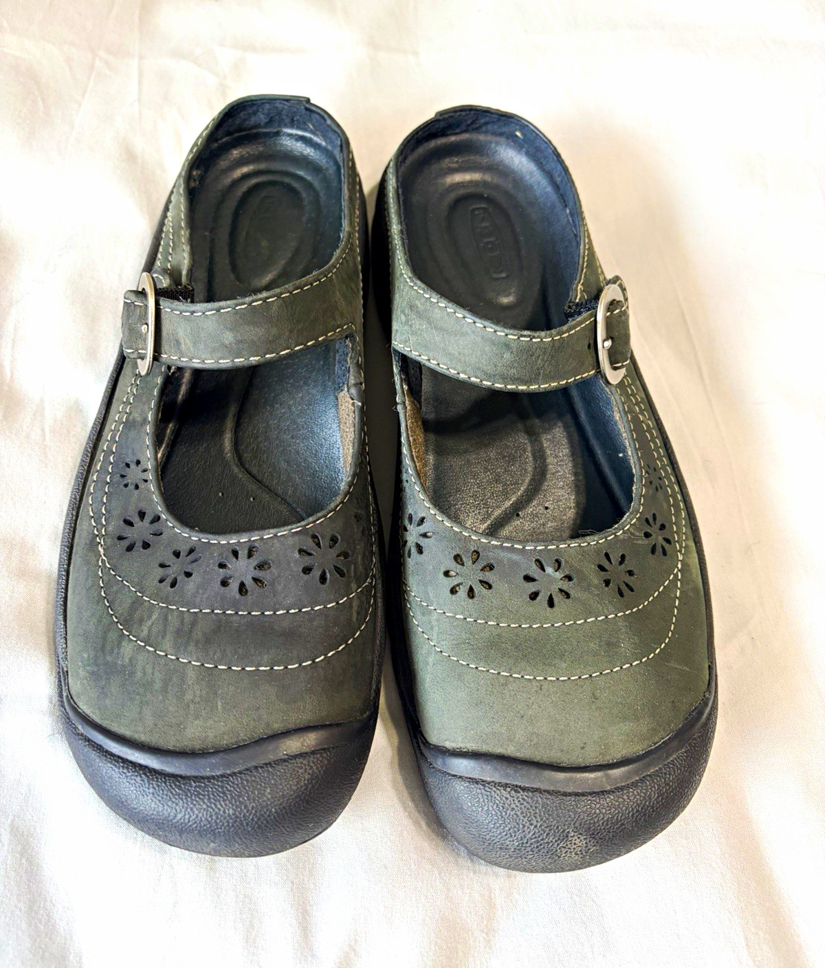 KEEN Women’s Gray Leather Mary Jane Comfort Shoes Adjustable Buckle Strap US 7.5