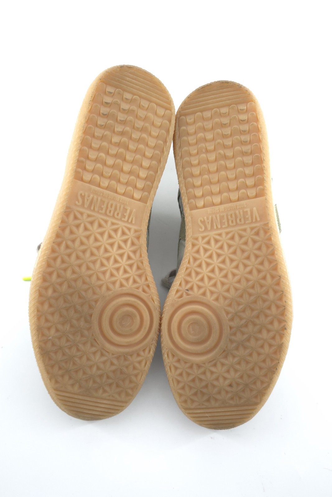 Verbenas Sora Cracking Sneaker Sage Green Rubber Sole Terry Cloth Lined Size 10