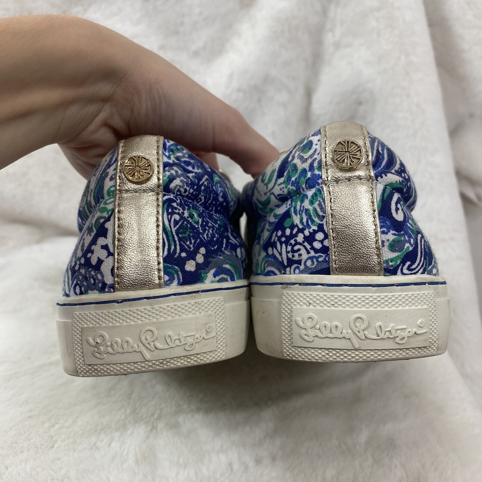 Lilly Pulitzer Julie sneaker Royal Purple 60 animals blue white slip ons size 10