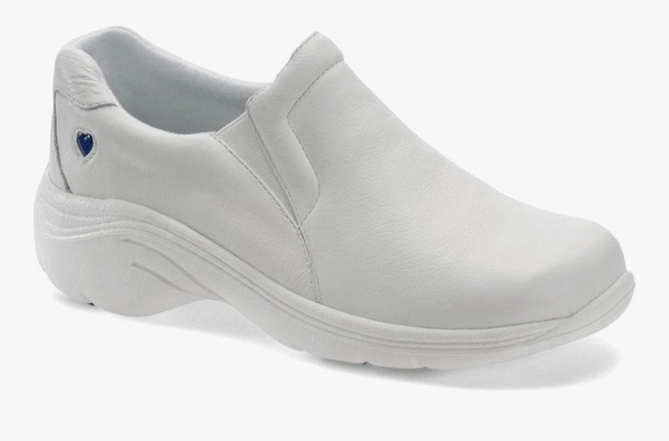 Nurse Mates Dove White Women’s 6 M