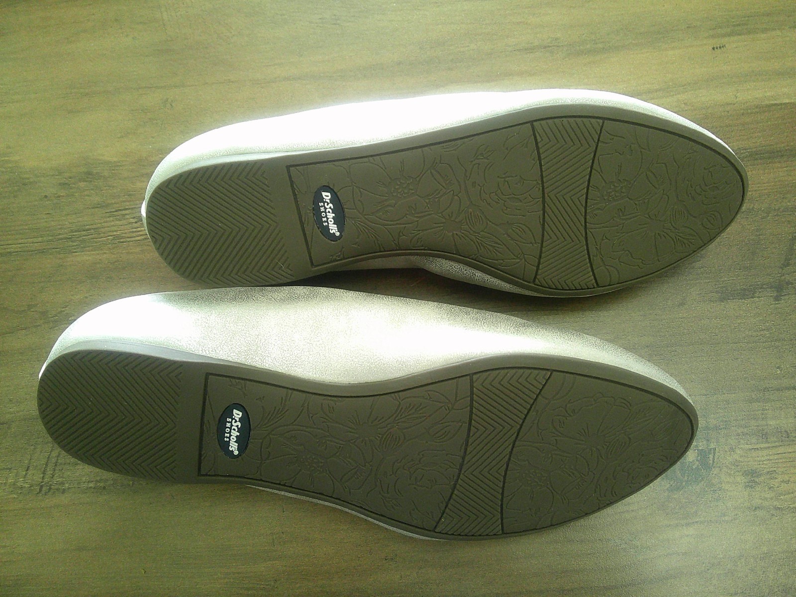 Dr. Scholl’s Giorgie Slip-On Ballet Flats – Women’s 8 W – Silver