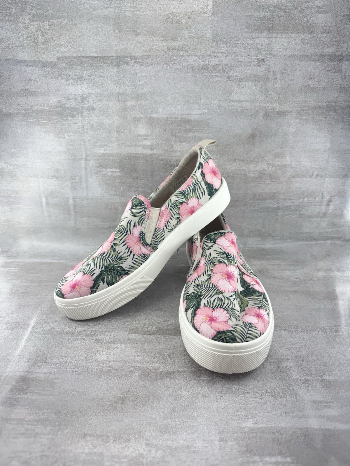 Skechers Women Sz 8 Skechers Street Poppy Tropic’gal Hawaiian slip on sneakers