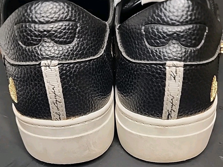 Karl Lagerfeld Women’s Size 7.5 Black Cate Pins K22 Tennis Shoes Charms Leather