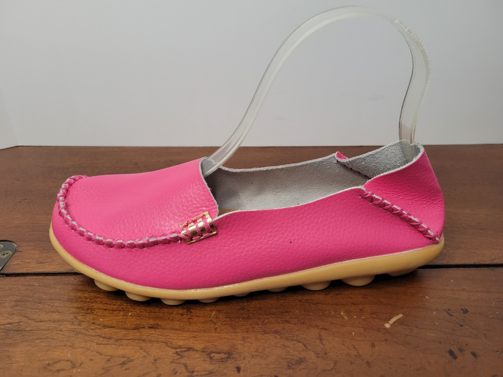 Venus Celia Pink Leather Comfort Womens Walking Driving Loafer Size 7.5 or 38