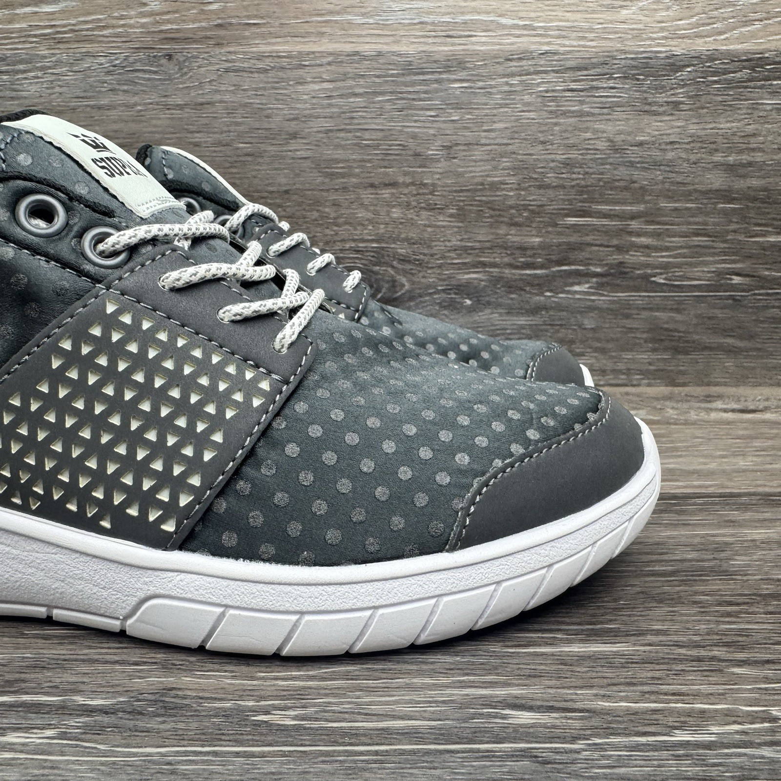 Supra Shoes Women Size 6 Scissor Grey Polka Dot White Lace up Skateboarding