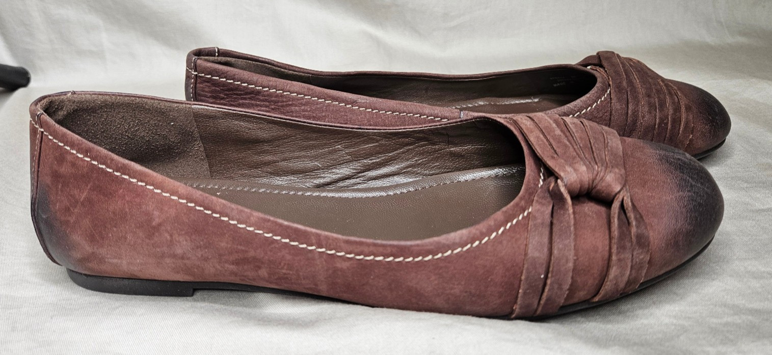 Ecco Ballet Flats Womens SZ US 8 – 8.5 EUR 39 Brown Leather Round Toe Comfort