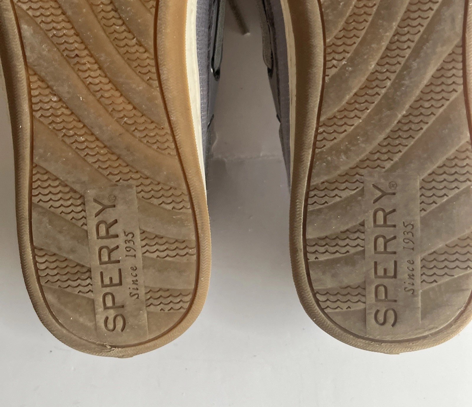 Sperry Koifish Grey Boat Shoes Women’s Sz US 9 EU 40 Good Condition