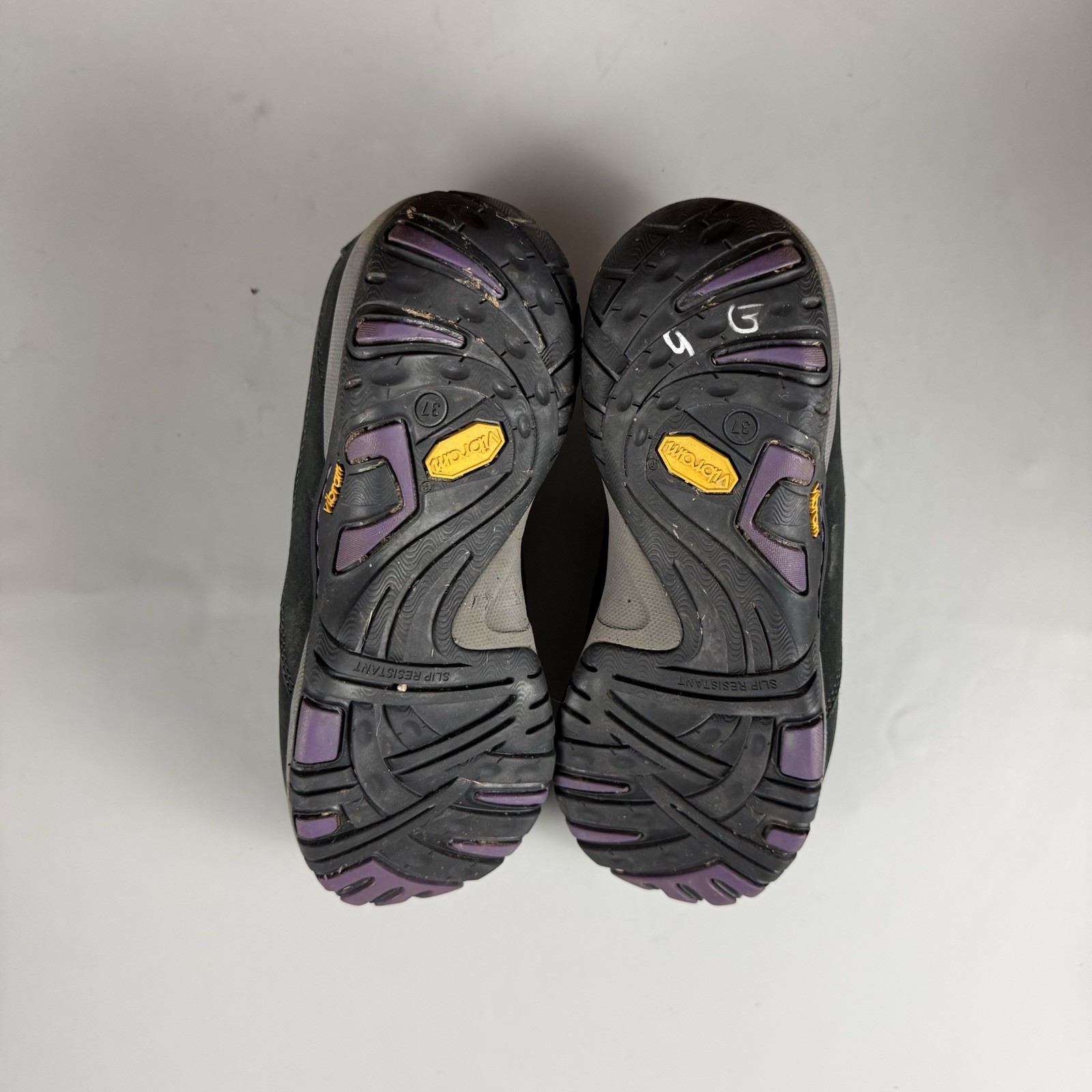 Dansko Patti Waterproof Nubuck Vibram Slip On Clogs Black EU 37 US 6.5