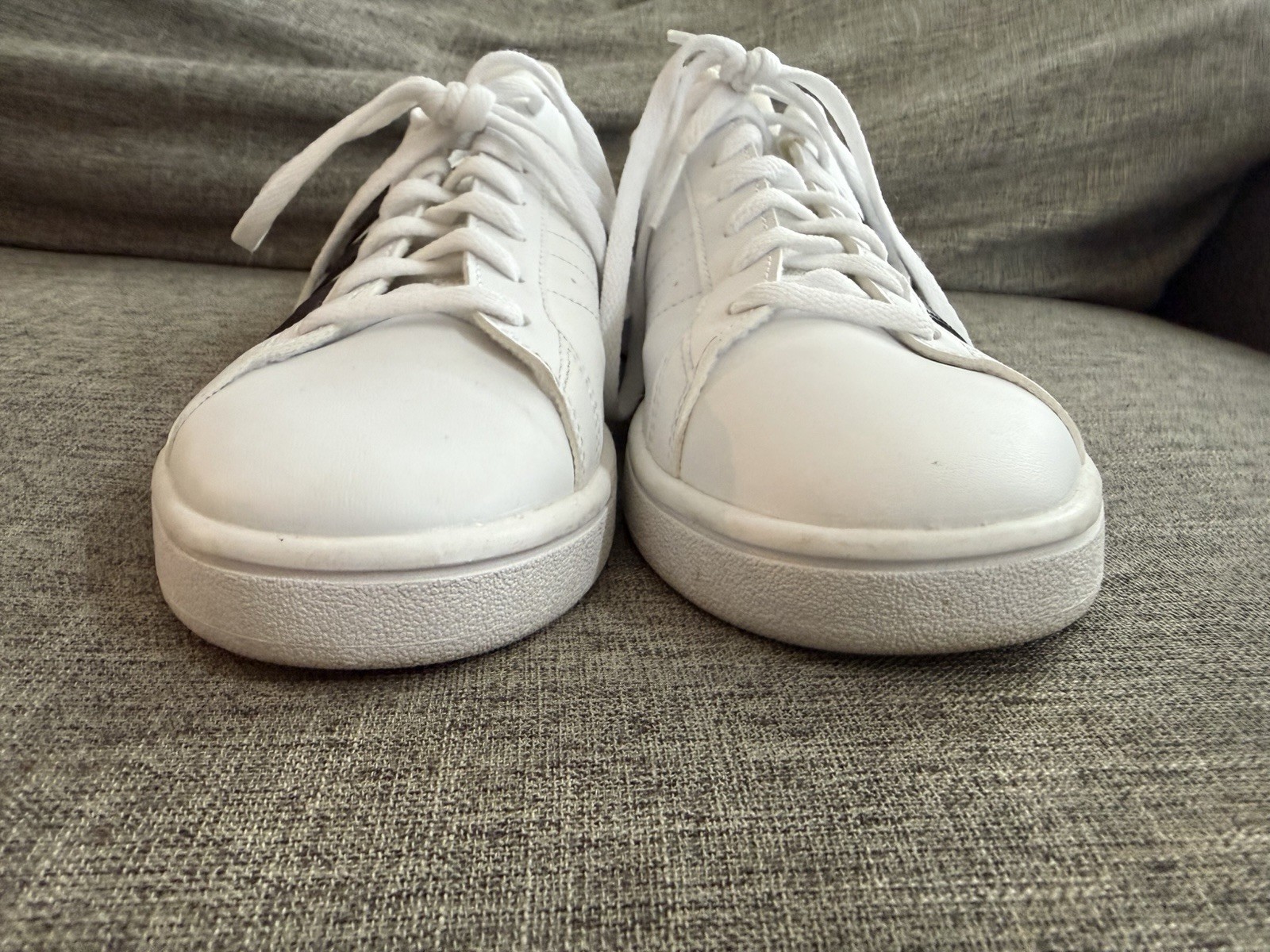 Adidas Grand Court 2.0. Sneakers Womens 8.5 White Black Stripes Excellent