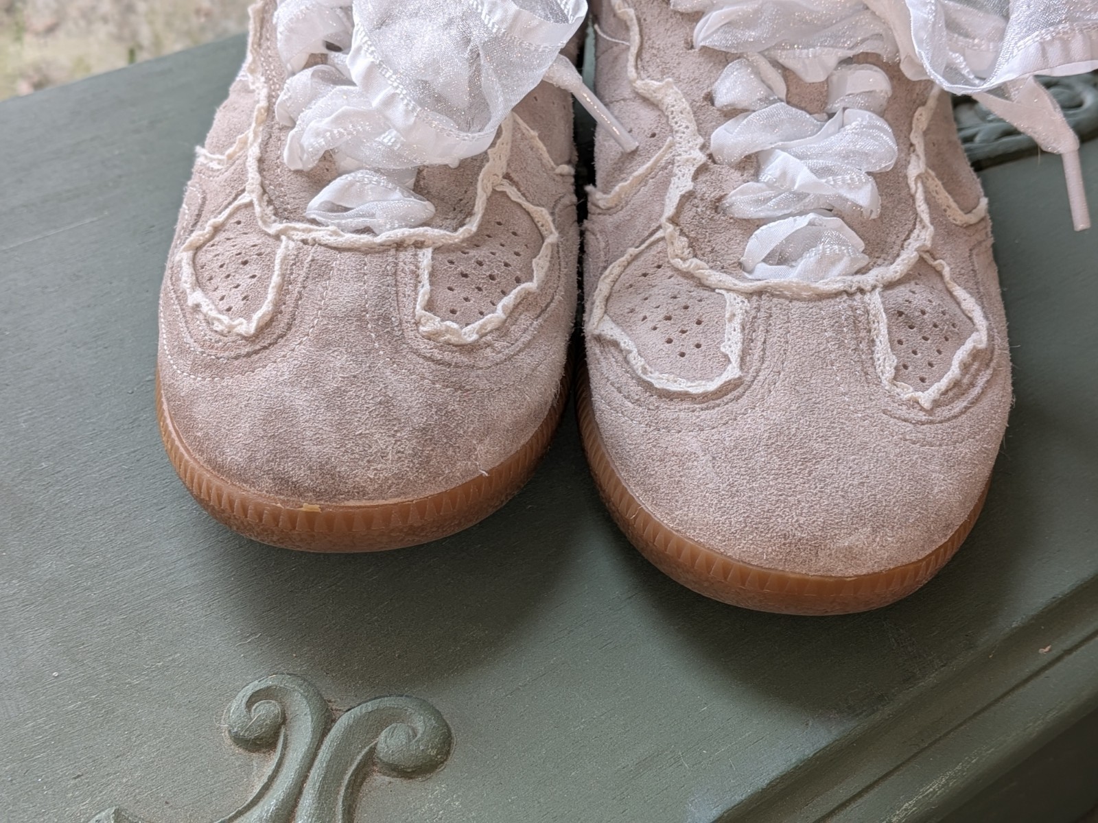 PO Alohas TB.490 Rife Crochet Cream Neutral Sneakers Womens Size 8 / 8.5 Euro 39