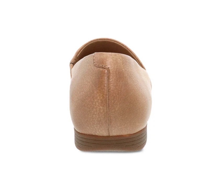 Dansko Larisa Women’s Casual Shoes, Taupe Milled Size: 39, 40