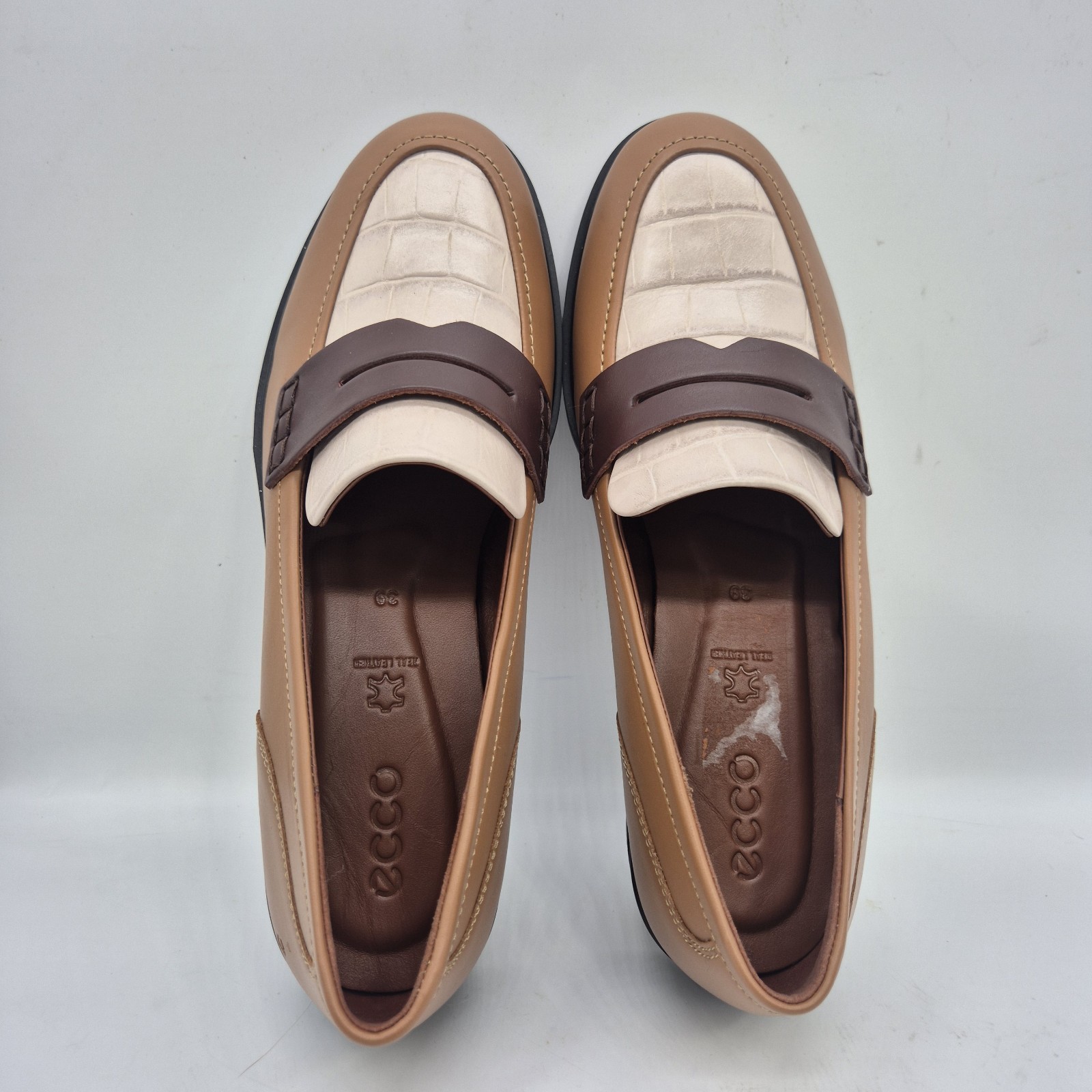 ECCO Women’s Loafers Size 39 Dress Classic 15 Leather Tan Preppy Stone Croc 311