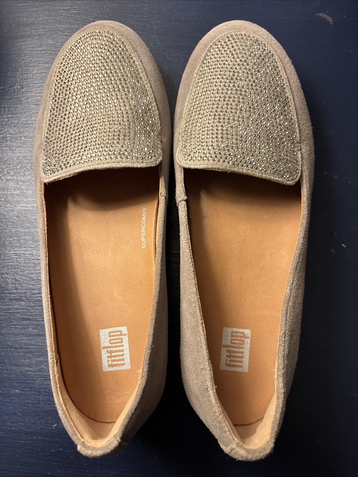 FitFlop Women Sz 7.5 Slip On Loafer Sneaker Taupe Timberwolf Suede w/Rhinestone