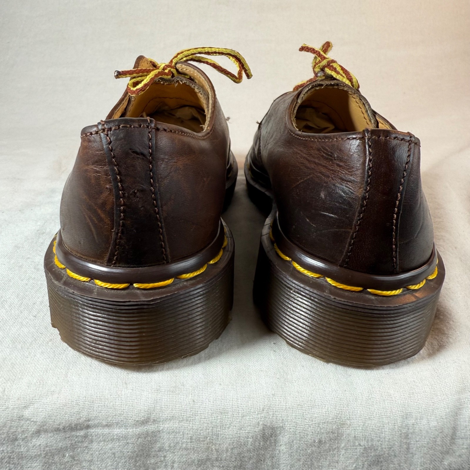 DR. MARTENS RARE VINTAGE MADE IN ENGLAND OXFORDS 1461 WOMENS UK SIZE 2 US 4 1G