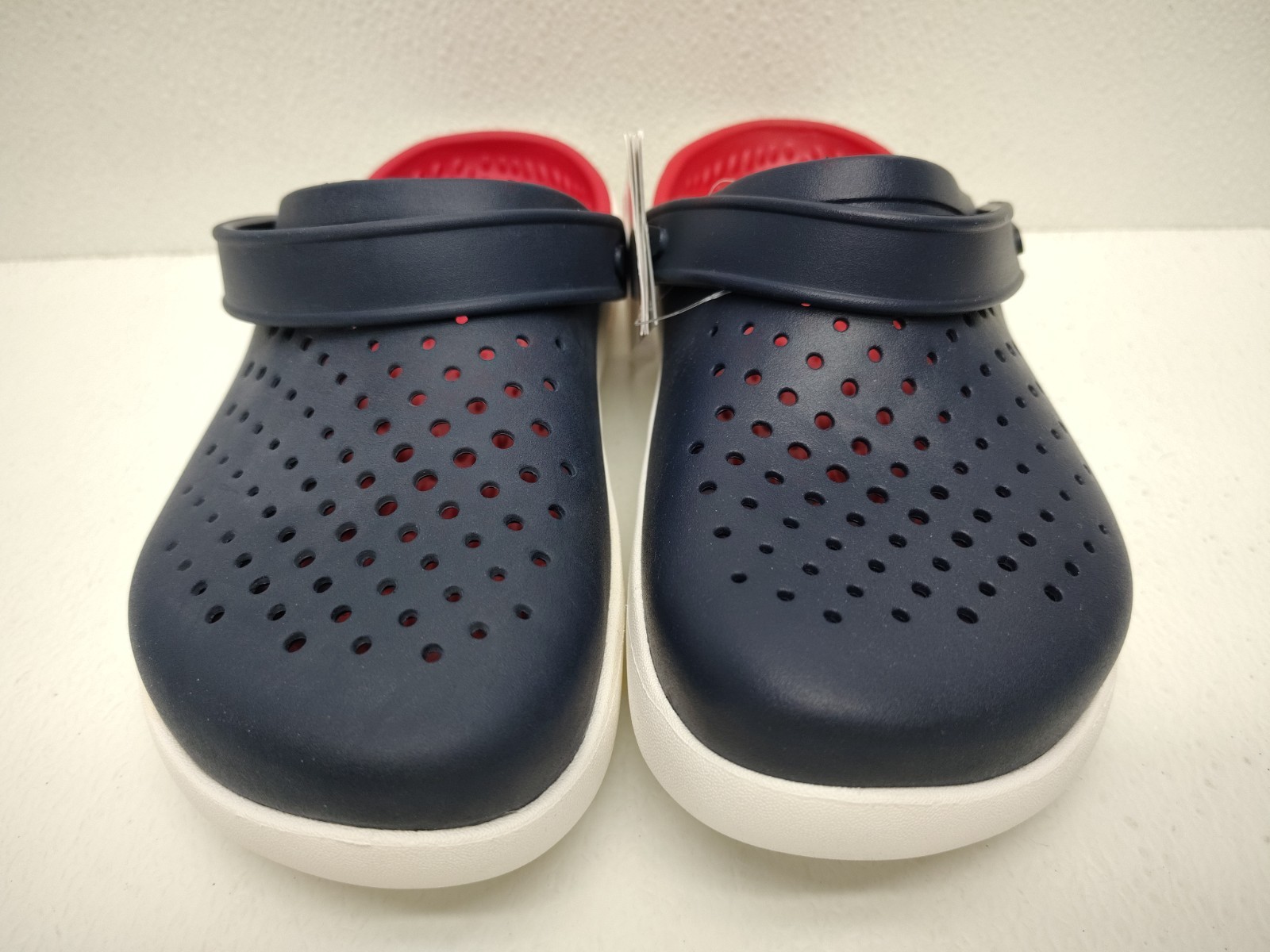 Crocs InMotion Clog Men’s 6 Women’s 8 America 250 Red/White/Blue Patriotic NEW
