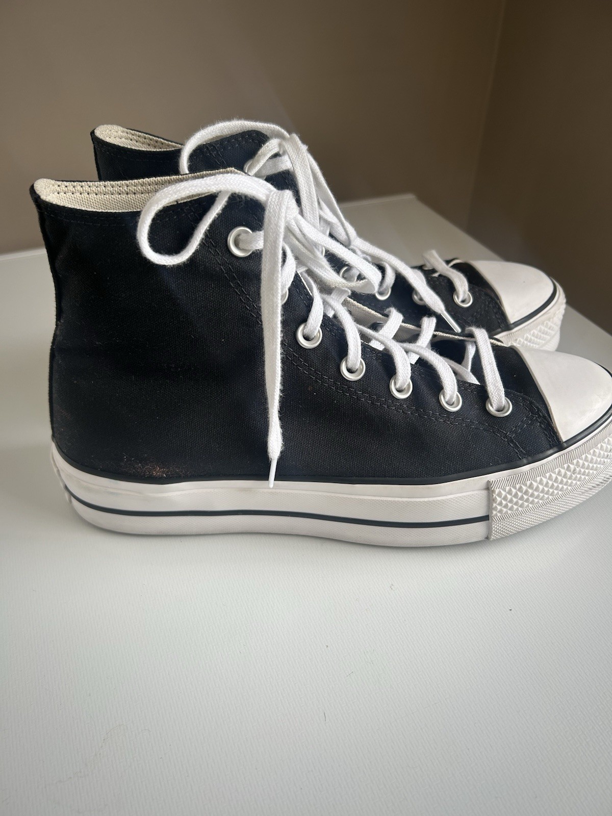 Women’s Converse All Star Chuck Taylor Black High Top Sneakers Size 9 EUR 40