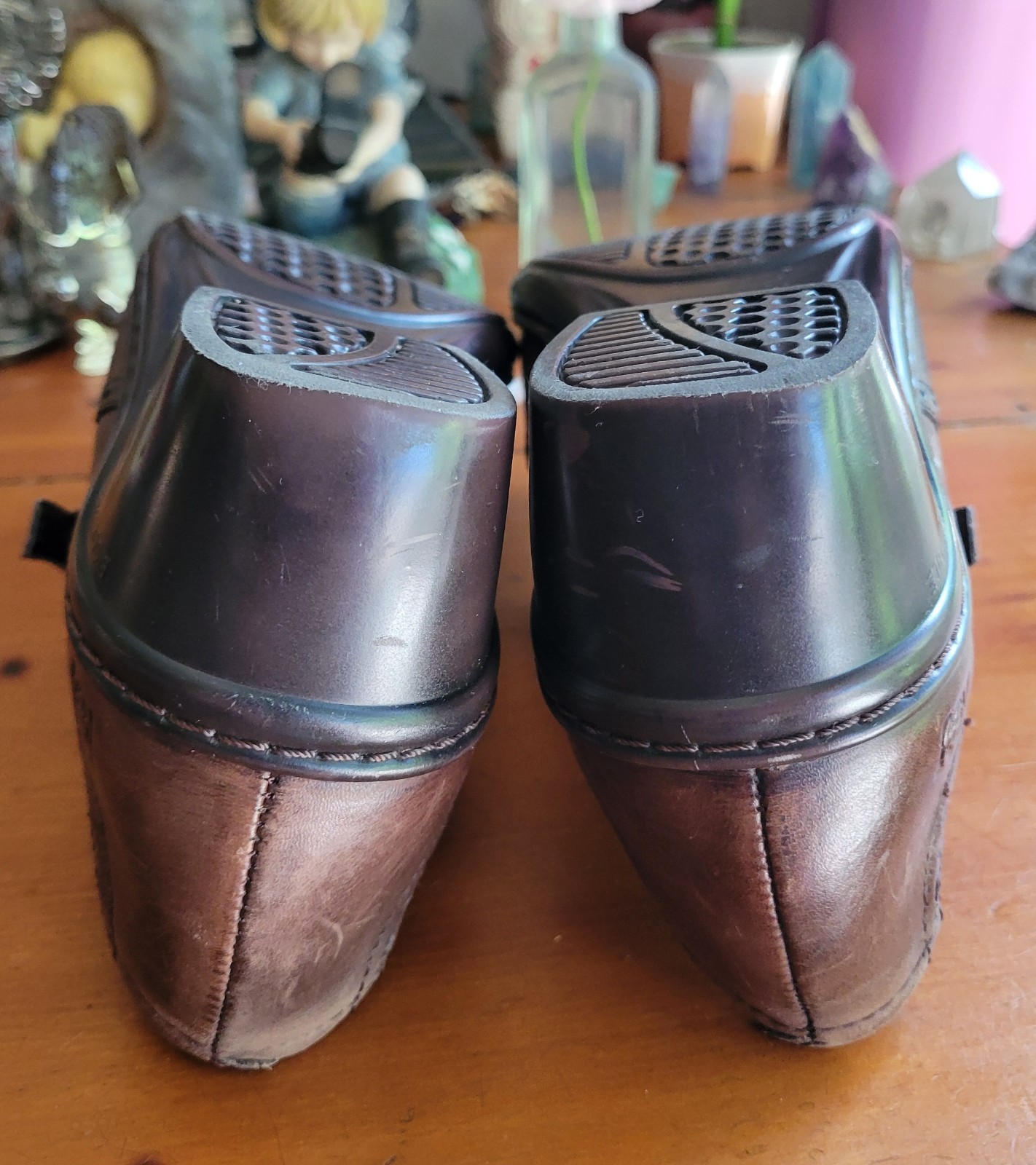 Earth Origins Shoes Womens 8 Brown Carma 2 Leather Clogs Wingtip Slip-ons
