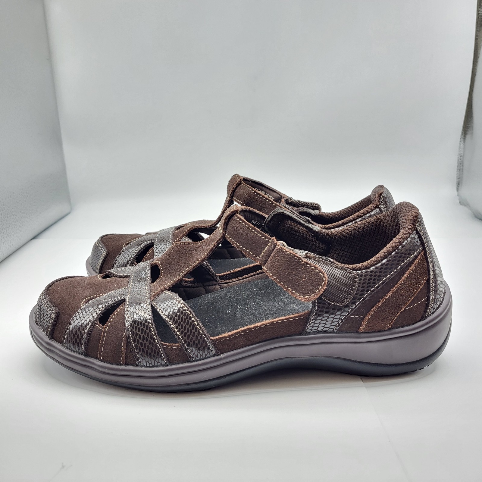 OrthoFeet Juno 860 Shoes Sz 9.5 Wide Brown Suede Mary Jane Walking Comfort
