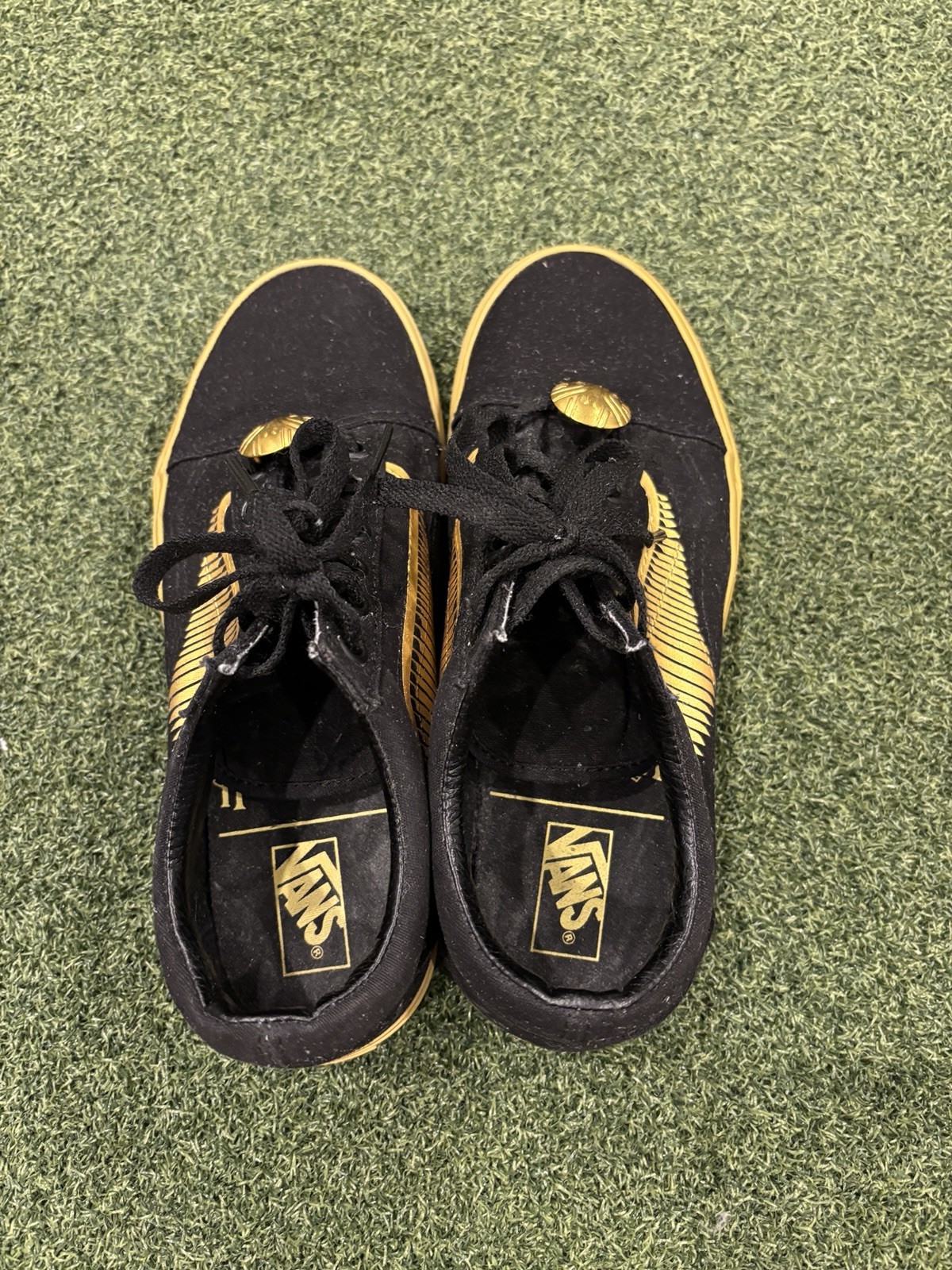 Vans Old Skool Harry Potter Golden Snitch sneakers Black GoldMen’s 5.5 Women’s 7