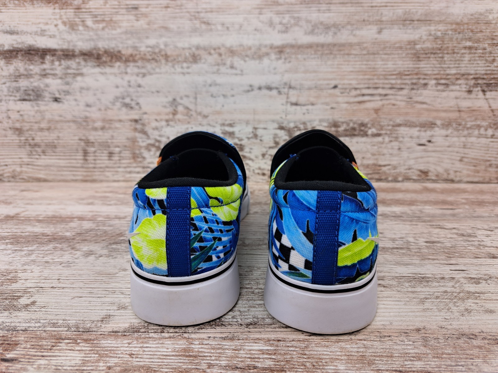 Nike Court Royale AC Slip On Canvas Casual Tropical Beach Shoes Womens Size 6