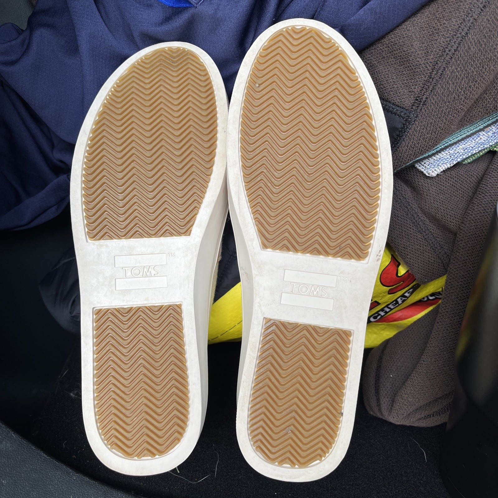 Tom’s Parker Natural Slip-on Shoes Size 9M Women’s