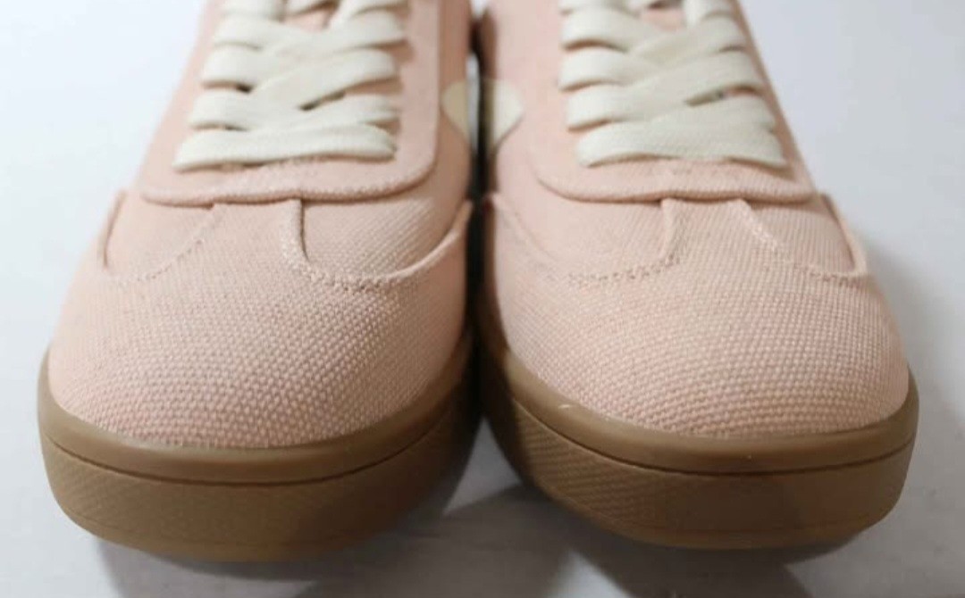 DV By Dolce Vita Women’s Memory Foam Voyage Sneakers Dusty Rose Pink Size 6.5