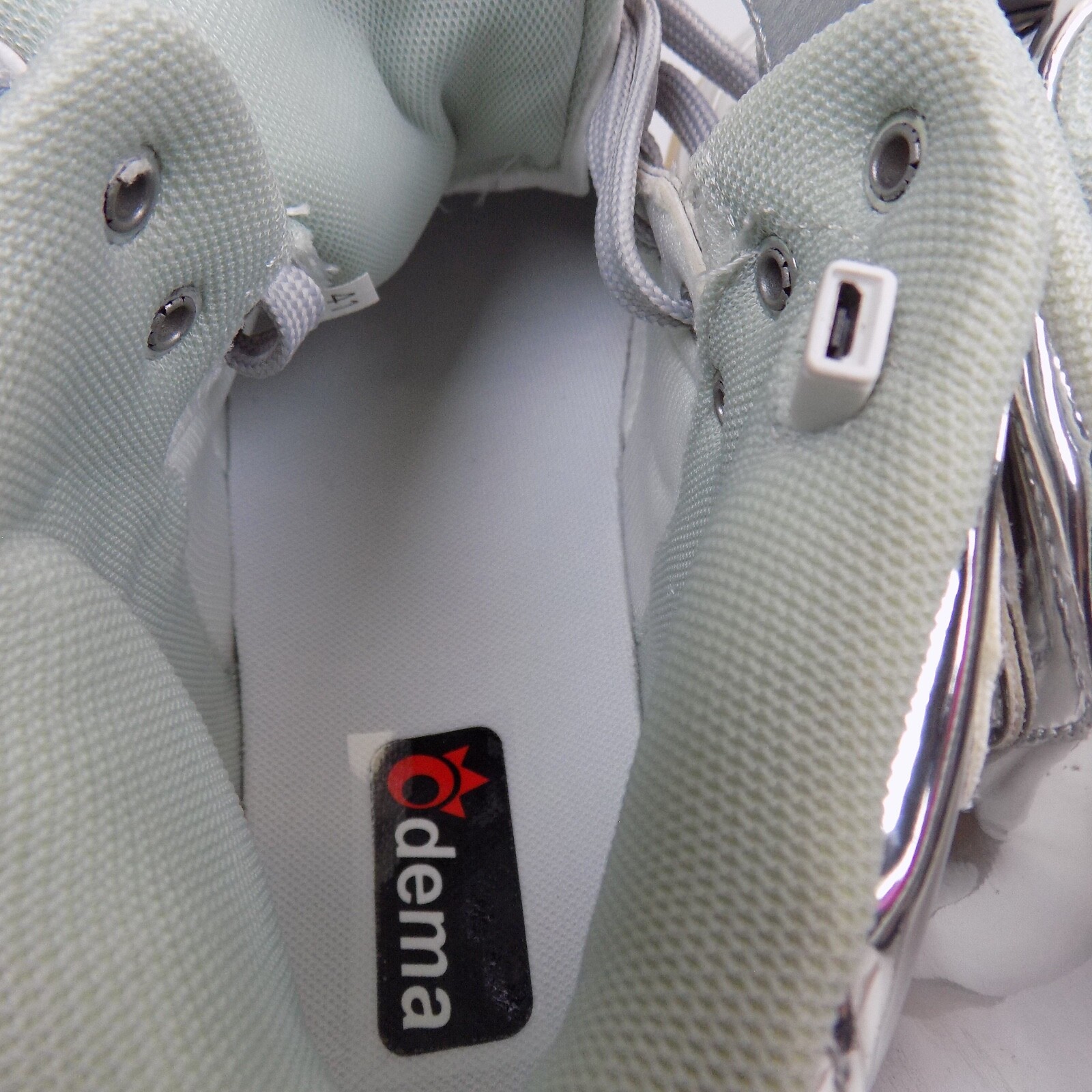 NEW! Odema LED Shoes High Top Sneaker Women’s Shoes Size 10.5 Med, Silver