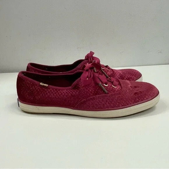 New Keds Champion Velvet in Burgundy Size 7.5