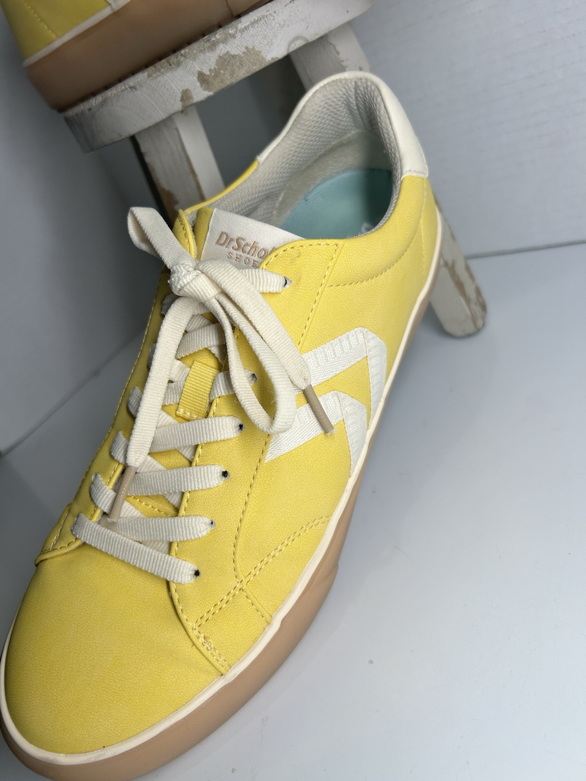 Dr. Scholl’s Offline Womens Fashion Sneakers 9M Sunset Yellow In Box Worn Once
