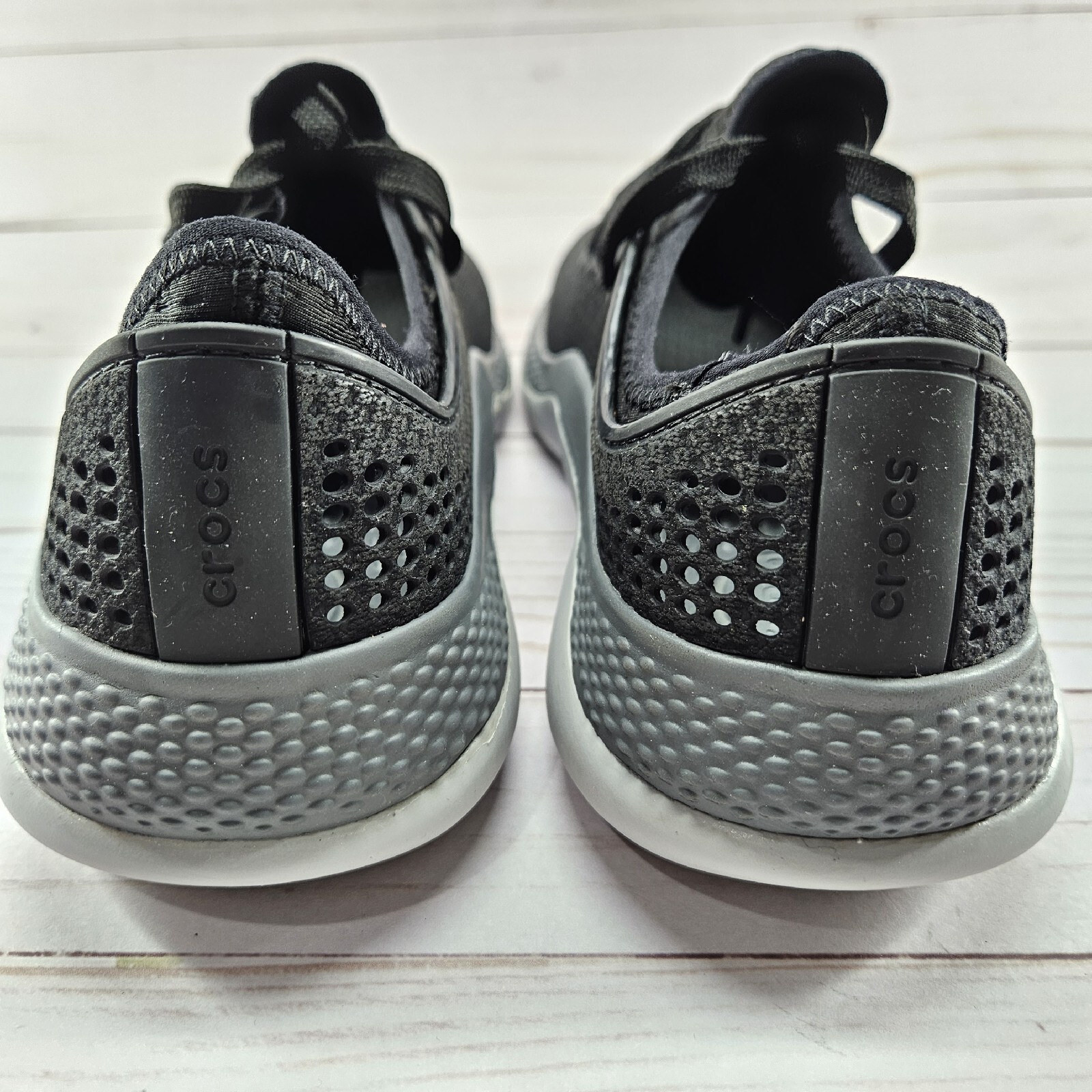 Crocs Shoes Womens Size 10 Black LiteRide 360 Pacer Lace Casual Sneakers 206705