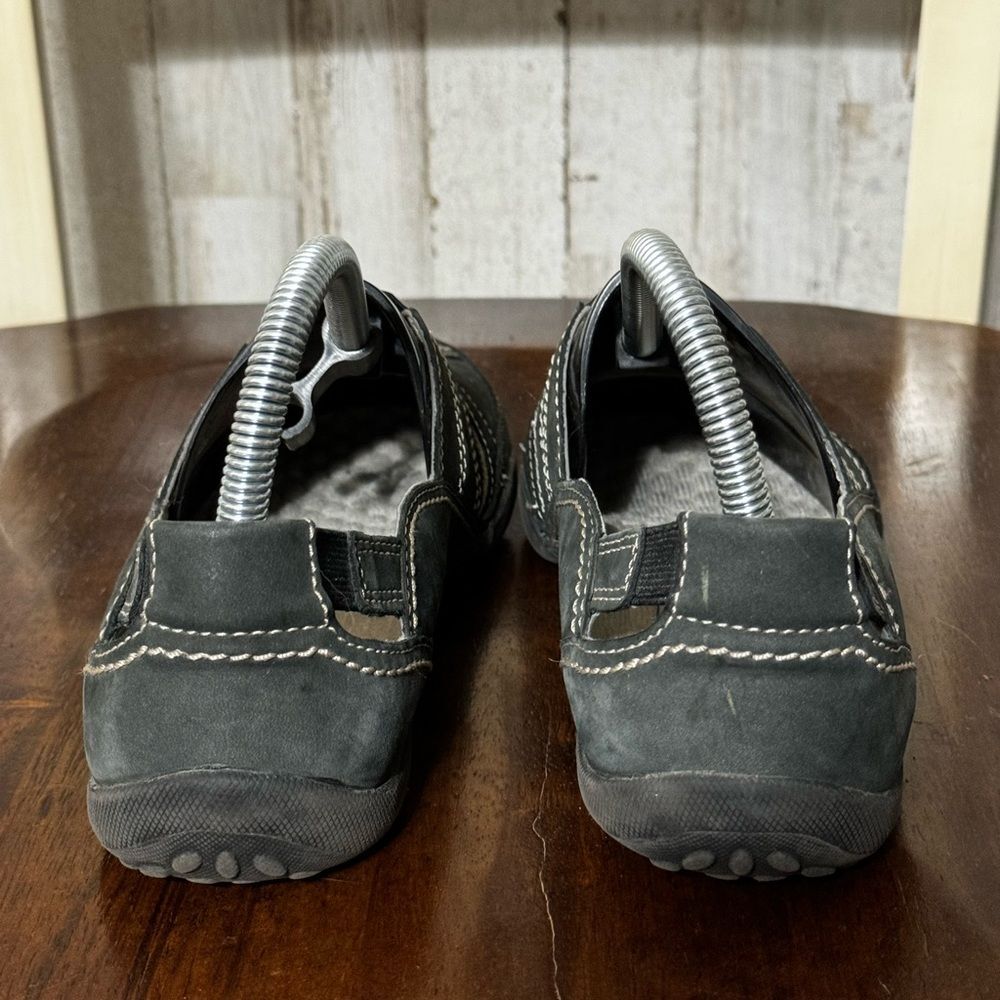 Clark’s Collection Comfort Shoes 8