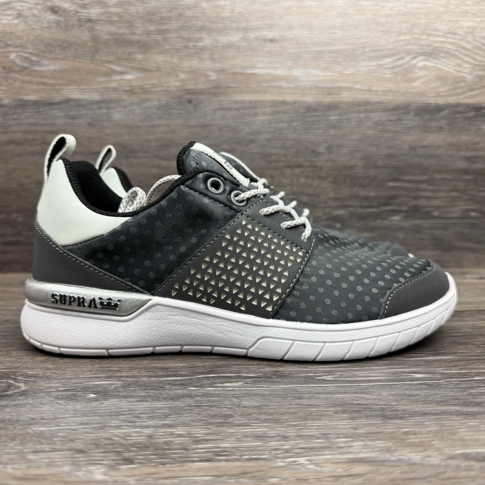 Supra Shoes Women Size 6 Scissor Grey Polka Dot White Lace up Skateboarding