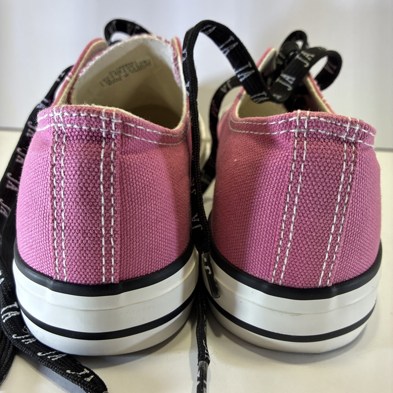 Women’s Size 7 Shoes Canvas Sneakers Lace-up Tennis Walking Casual Jenn Ardor