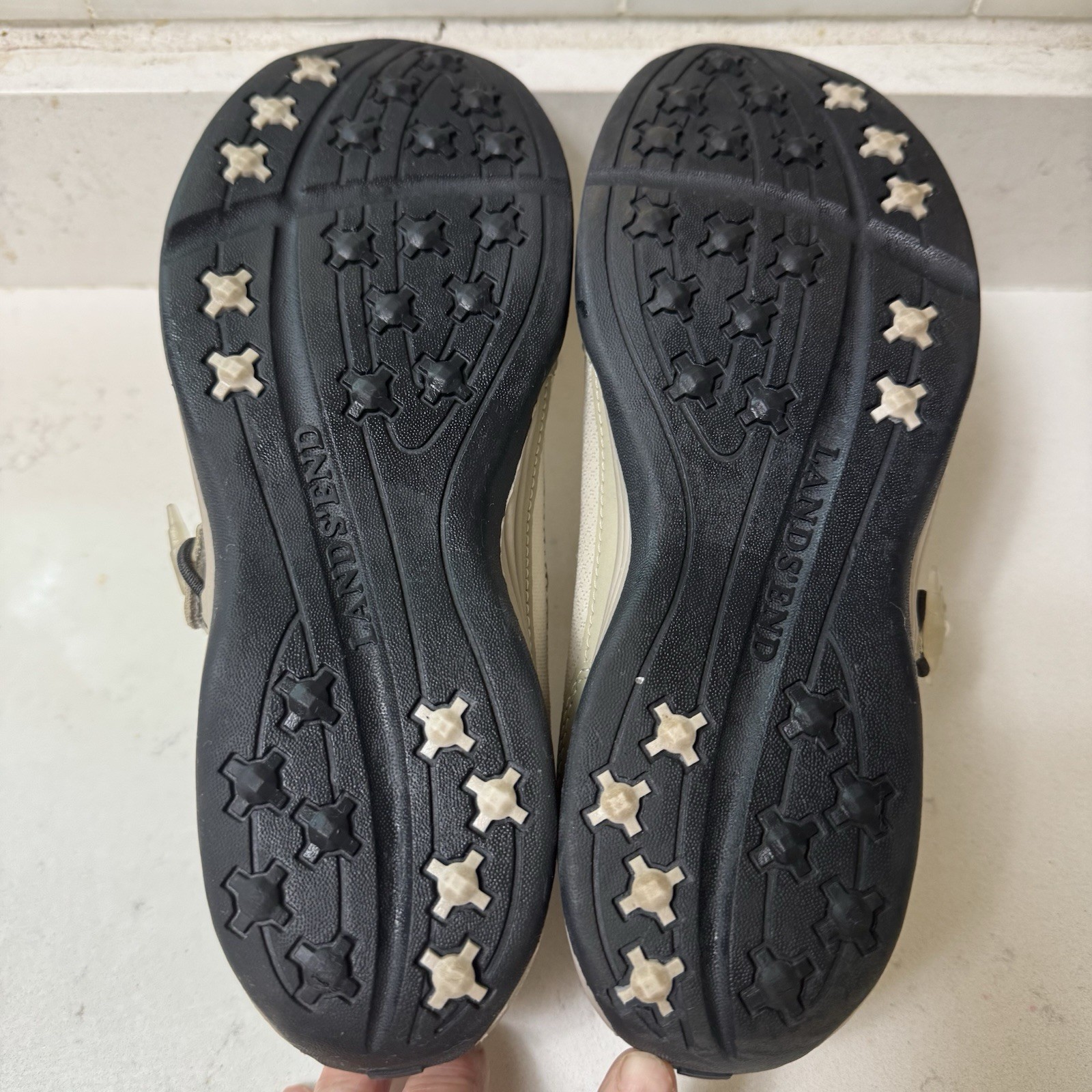 NWOB Lands End Mary Jane Trekker Comfort Flat Shoe Cream/Tan Sz 7B Toggle Button