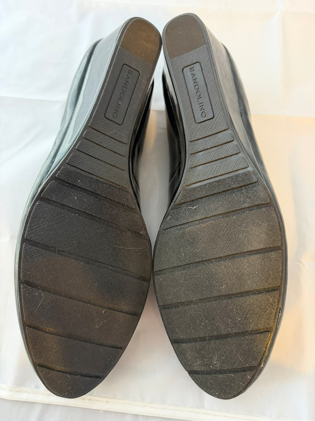Bandolino Women’s Tad Wedge Pumps, Black Patent, Women Size 9.5 M NEW