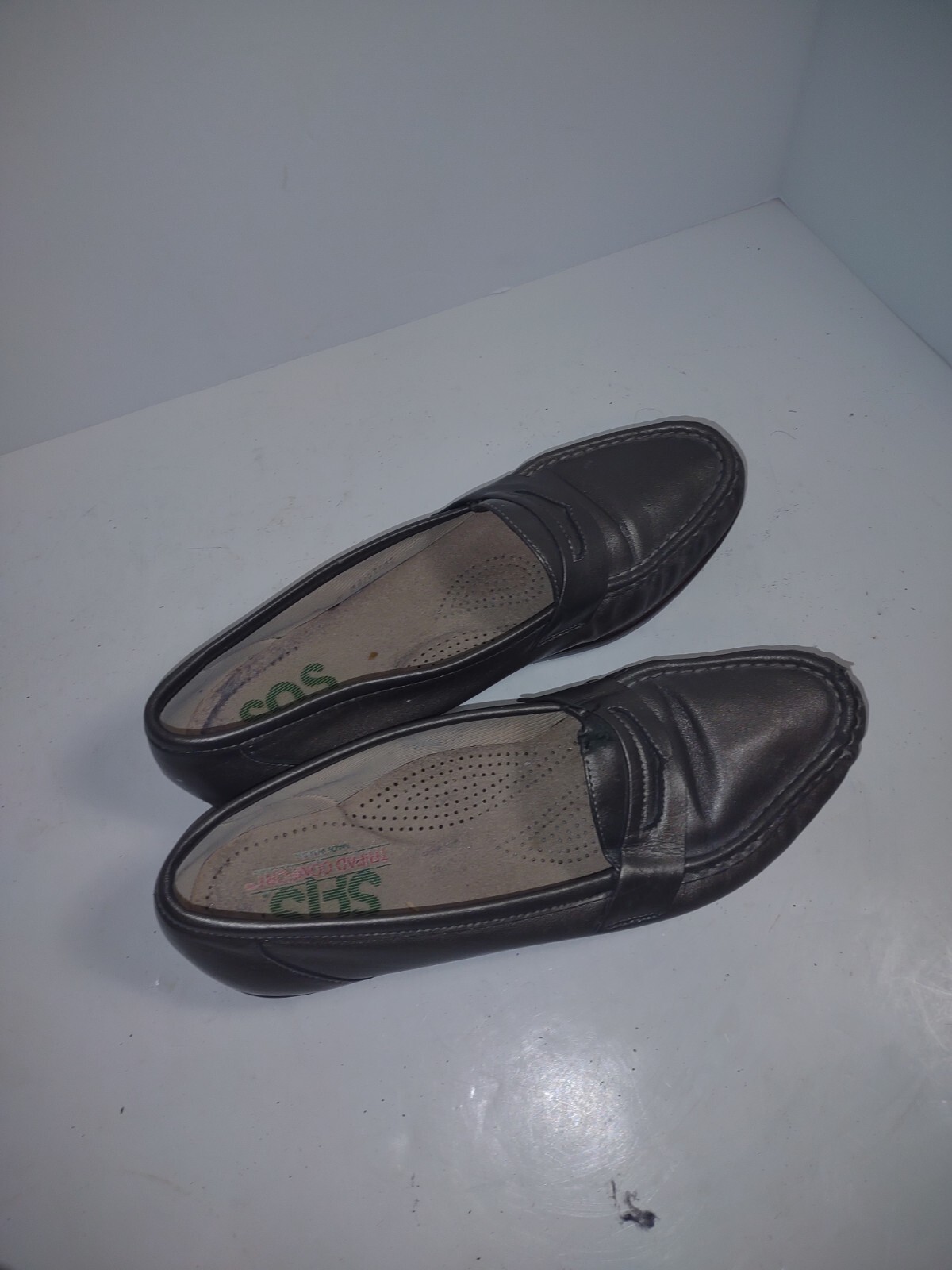 Sas tripad comfort loafers shoes Size 9 N Silver Gray Damage See Pictures