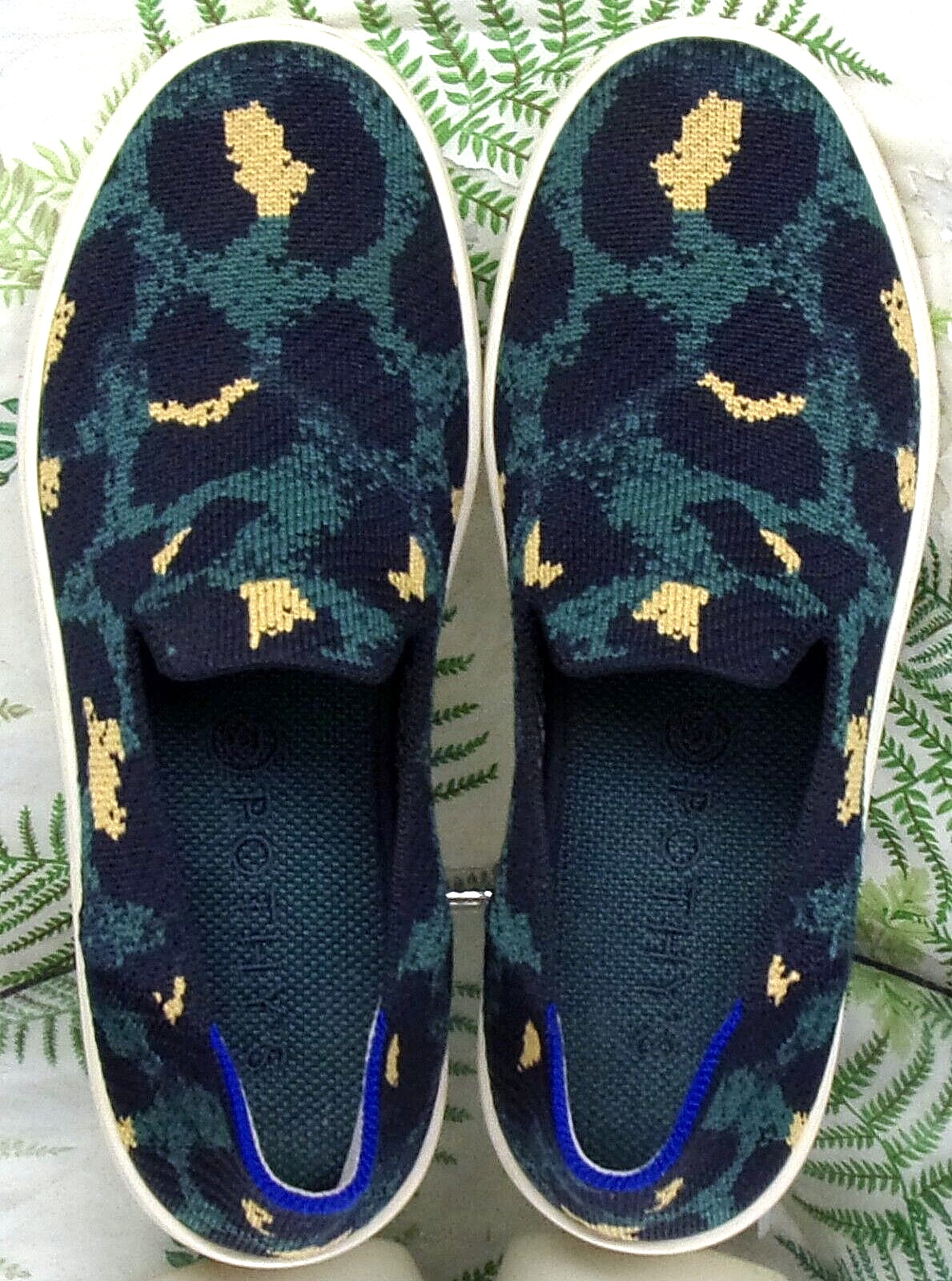 ROTHY’S THE ORIGINAL SLIP ON BLUE KNIT FABRIC SNEAKERS COMFORT SHOES WOMENS SZ 6