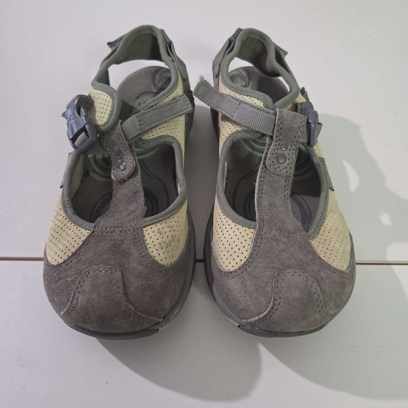 Merrell siren cassia Olive vibram slip ons womens size 6.5 – Excellent Condition